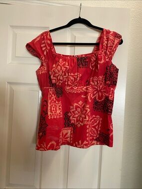Red Floral Square-Neck Tunic Top